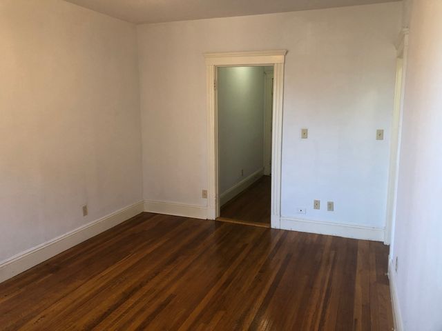 1 Craigie 38, Cambridge, MA 02138