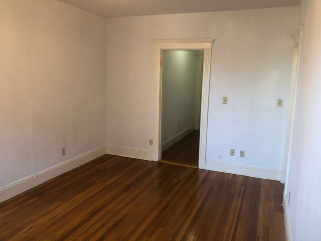 1 Craigie 38, Cambridge, MA 02138