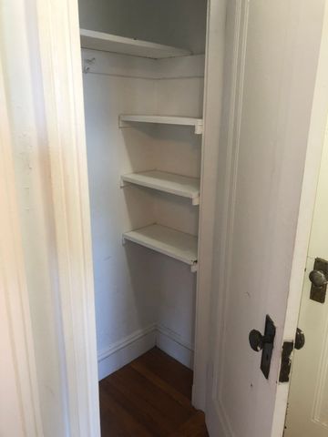 1 Craigie 38, Cambridge, MA 02138