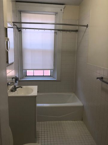 1 Craigie 38, Cambridge, MA 02138