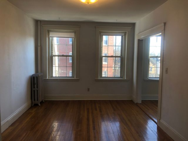 1 Craigie 38, Cambridge, MA 02138