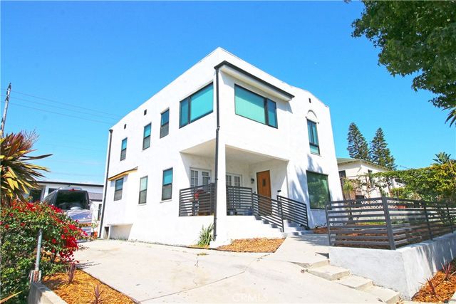1833 19th, Santa Monica, CA 90404