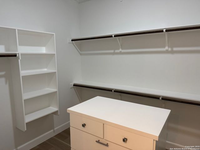 8221 OLD AUSTIN ROAD, Selma, TX 78154