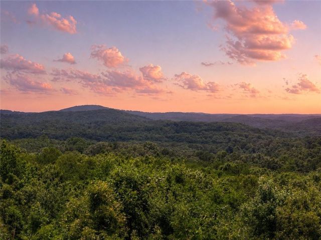 55 Beauregards Knob, Ellijay, GA 30536