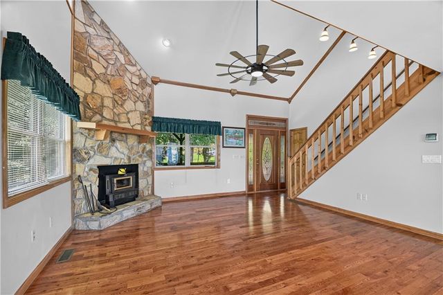 55 Beauregards Knob, Ellijay, GA 30536