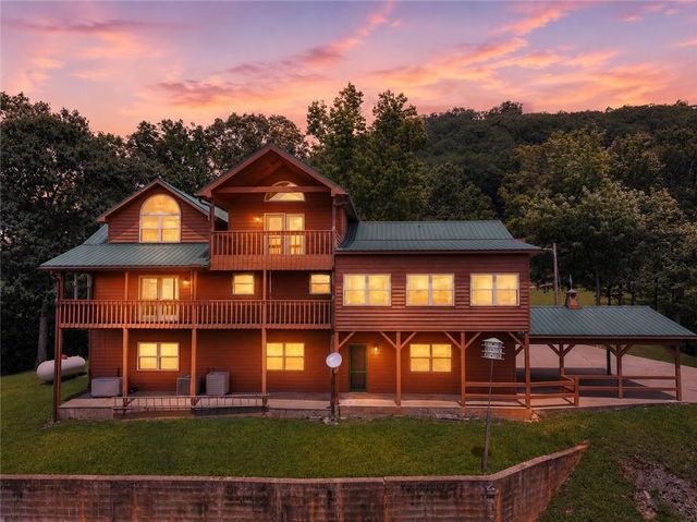 55 Beauregards Knob, Ellijay, GA 30536