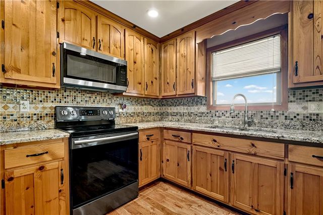55 Beauregards Knob, Ellijay, GA 30536