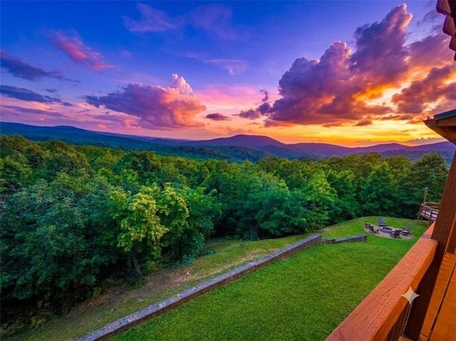 55 Beauregards Knob, Ellijay, GA 30536