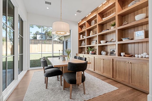 6903 La Vista Drive, Dallas, TX 75214