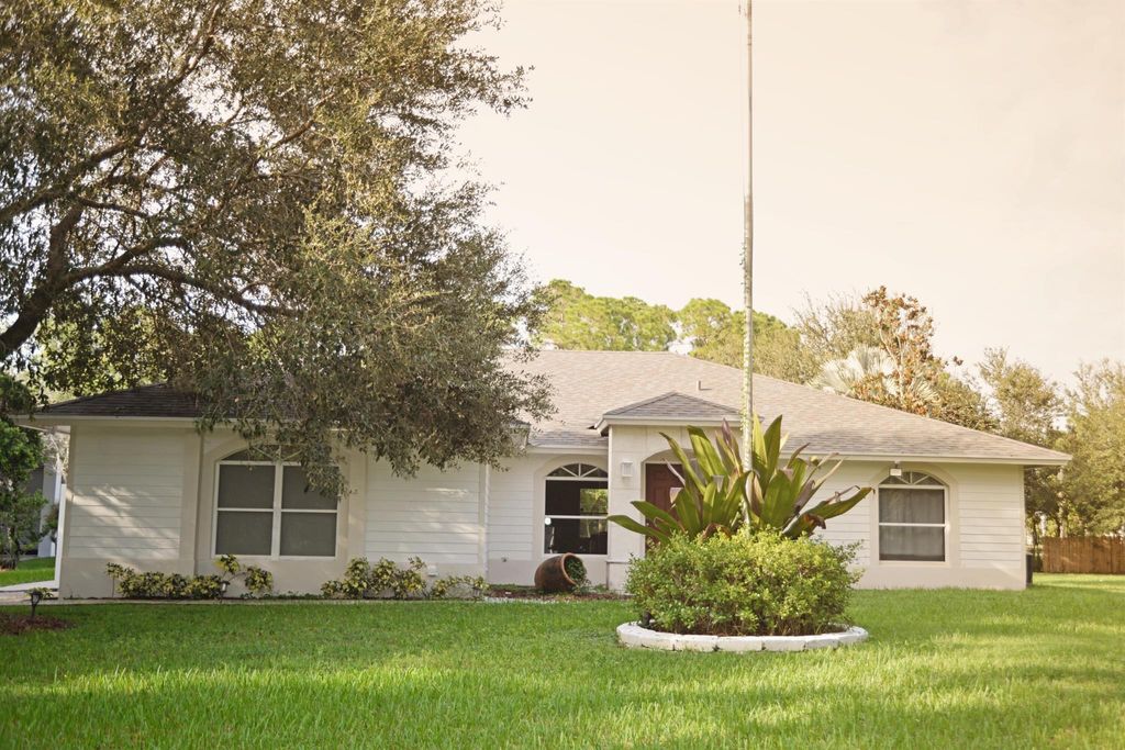 14041 N 80th Lane N, The Acreage, FL 33470
