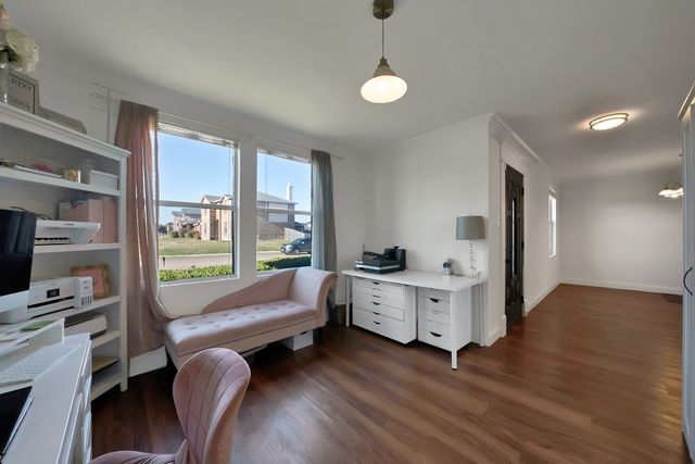 1120 Bumble Bee Drive, Lancaster, TX 75134