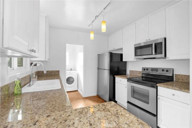 353 S Crest, Orange, CA 92868