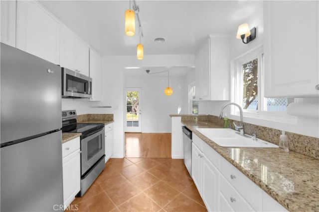 353 S Crest, Orange, CA 92868