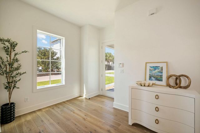 62 Woodward Drive, Santa Rosa Beach, FL 32459