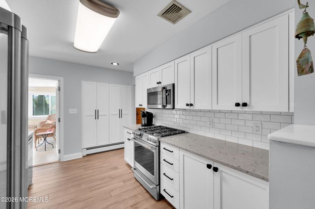 126 Beechwood Avenue, West Long Branch, NJ 07764