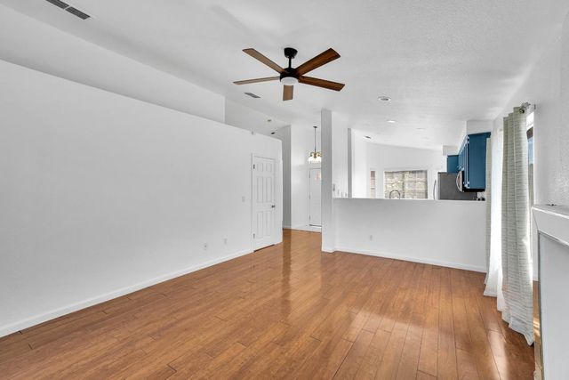 6507 Shasta Creek Way, Elk Grove, CA 95758