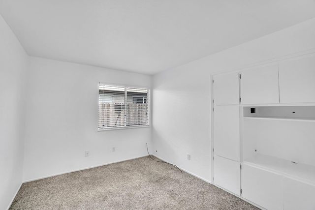 6507 Shasta Creek Way, Elk Grove, CA 95758