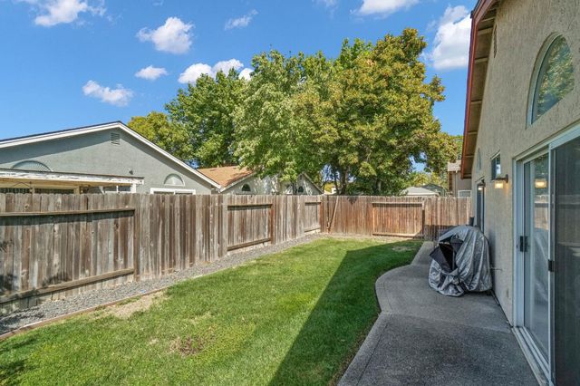 6507 Shasta Creek Way, Elk Grove, CA 95758