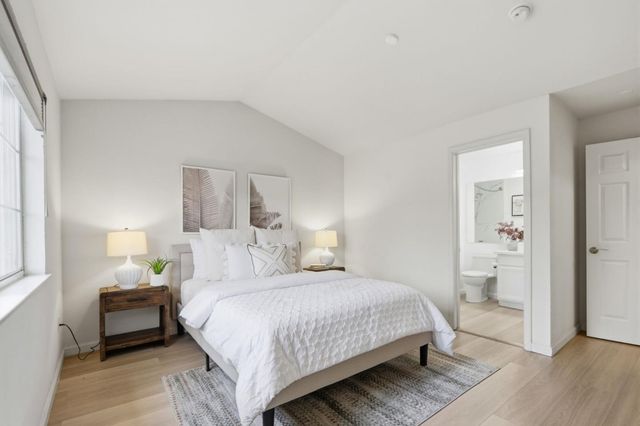 612 Arcadia Terrace 301, Sunnyvale, CA 94085