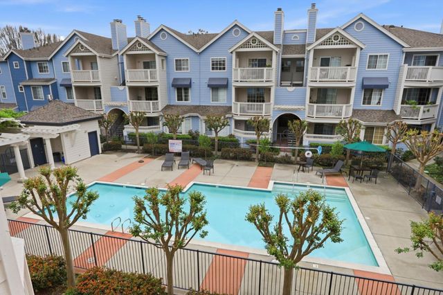 612 Arcadia Terrace 301, Sunnyvale, CA 94085