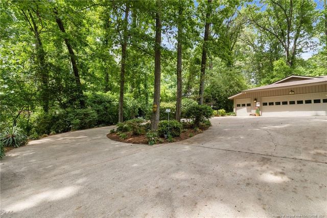 209 Lakeview Drive, Sanford, NC 27322
