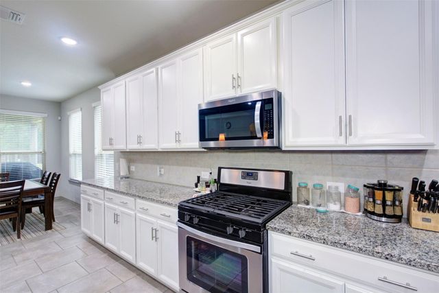 9643 Thimbleweed Drive, Spring, TX 77379
