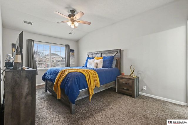 6611 N 149th Avenue, Omaha, NE 68116