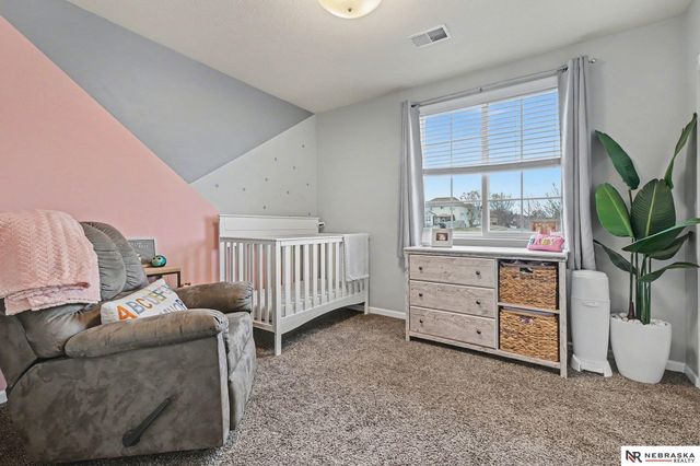 6611 N 149th Avenue, Omaha, NE 68116