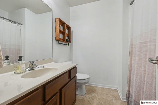 6611 N 149th Avenue, Omaha, NE 68116