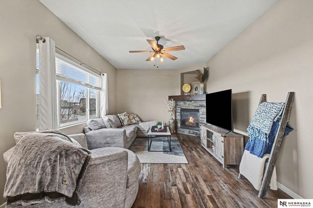 6611 N 149th Avenue, Omaha, NE 68116