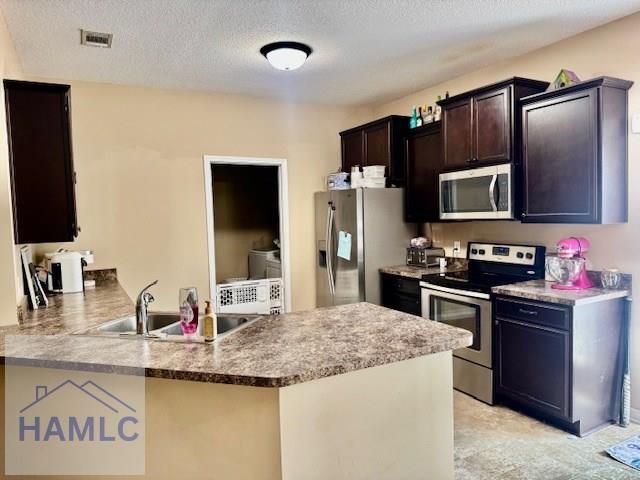 273 Owens Street NE, Ludowici, GA 31316