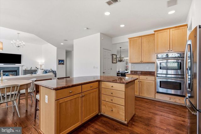 7119 COVENTRY RD, Alexandria, VA 22306