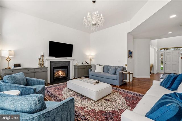 7119 COVENTRY RD, Alexandria, VA 22306