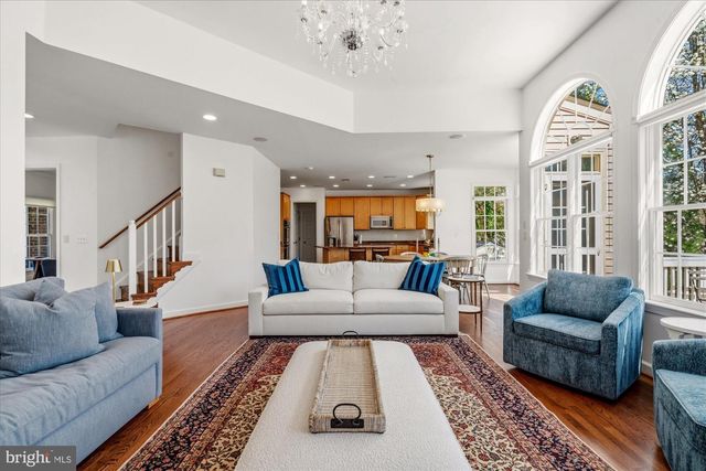 7119 COVENTRY RD, Alexandria, VA 22306