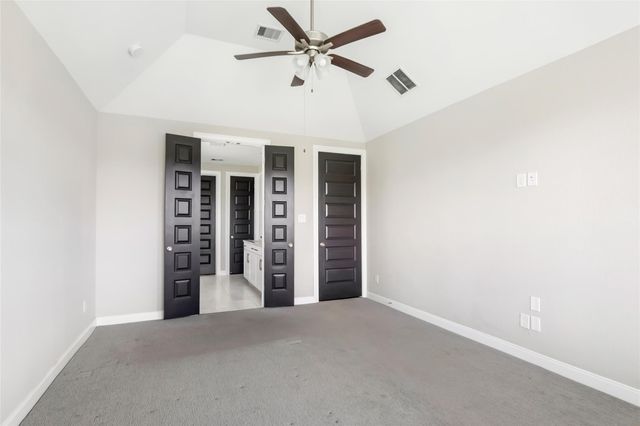 9219 Joe Louis Drive, Baytown, TX 77523
