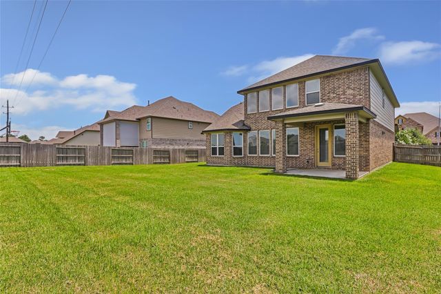 9219 Joe Louis Drive, Baytown, TX 77523