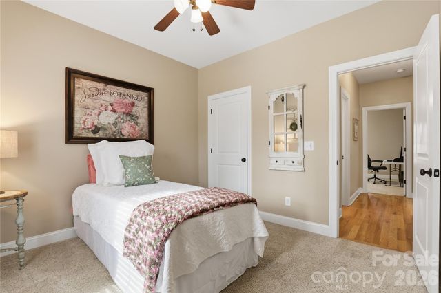 112 Houpe Ridge Lane, Statesville, NC 28625