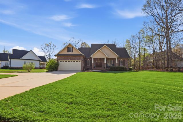 112 Houpe Ridge Lane, Statesville, NC 28625
