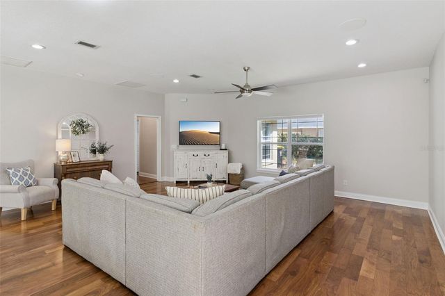 100 WYNDHAM DRIVE, Winter Haven, FL 33884