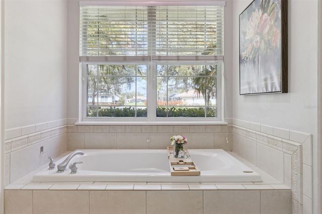 100 WYNDHAM DRIVE, Winter Haven, FL 33884