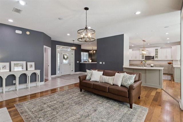 100 WYNDHAM DRIVE, Winter Haven, FL 33884