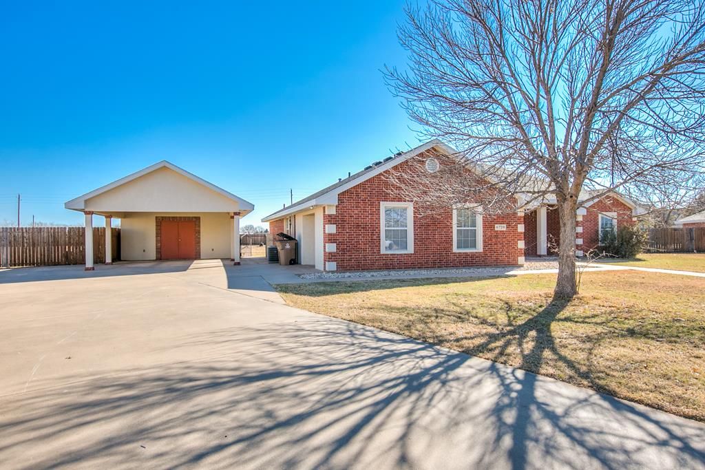 Image 4 of property listing at 6728 Grand Canal Court, San Angelo, TX 76904