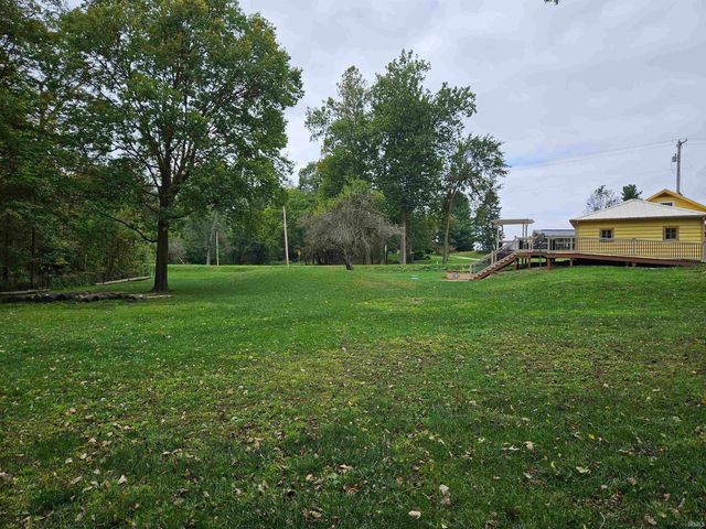 28998 County Road 26, Elkhart, IN 46517
