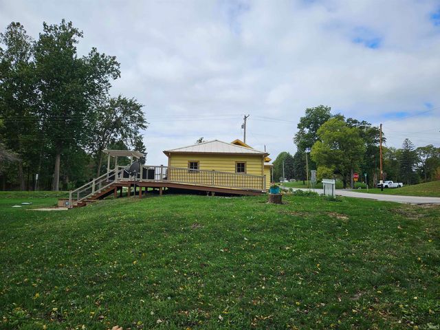28998 County Road 26, Elkhart, IN 46517
