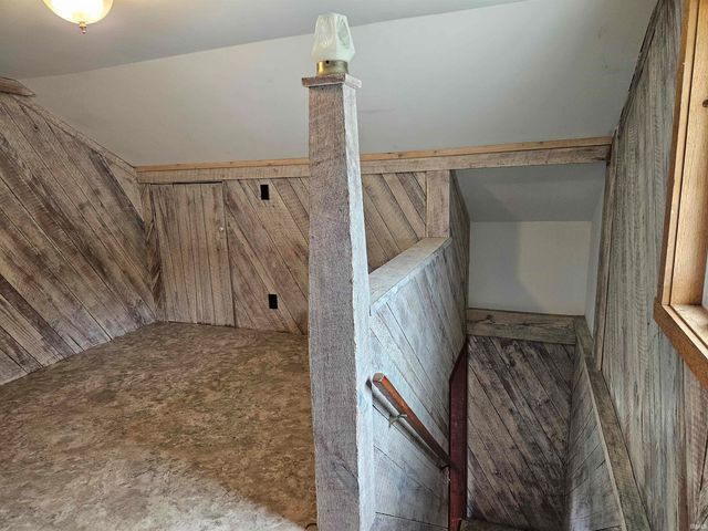 28998 County Road 26, Elkhart, IN 46517