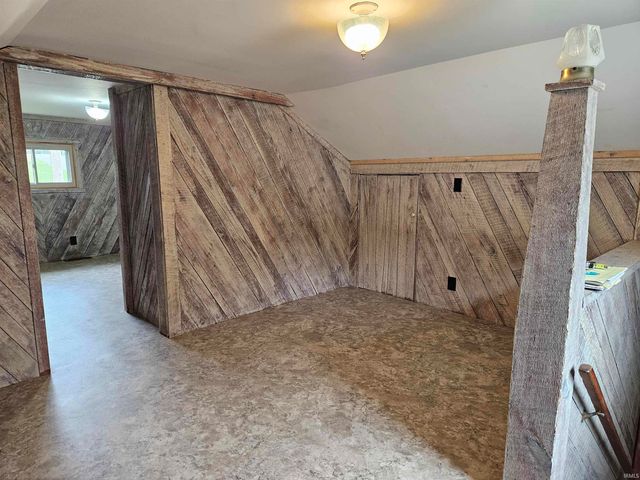 28998 County Road 26, Elkhart, IN 46517