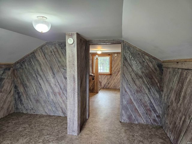 28998 County Road 26, Elkhart, IN 46517