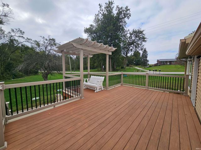 28998 County Road 26, Elkhart, IN 46517