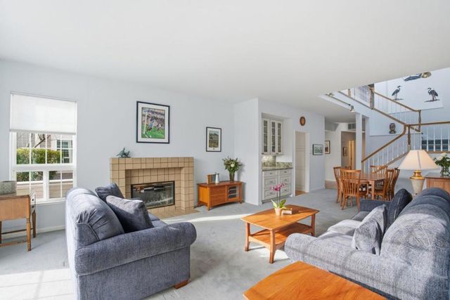 25 Merion Road, Half Moon Bay, CA 94019