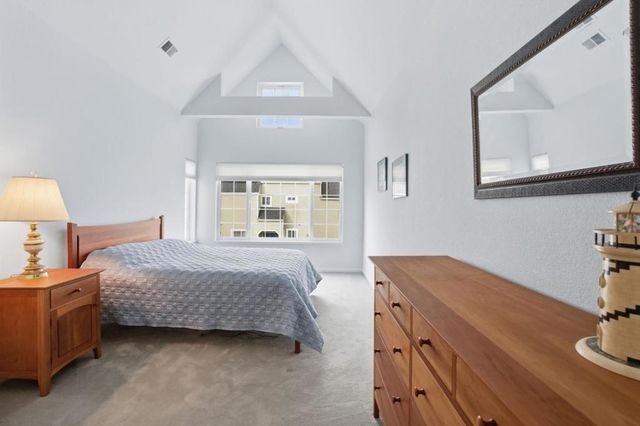 25 Merion Road, Half Moon Bay, CA 94019